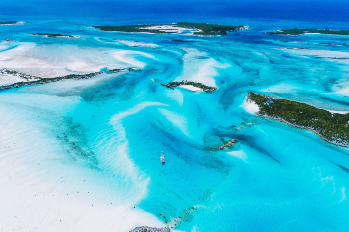 Explore the Natural Beauty of the Exumas by Private Yacht